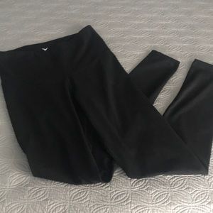 Old Navy Active Go-Dry high waist black leggings